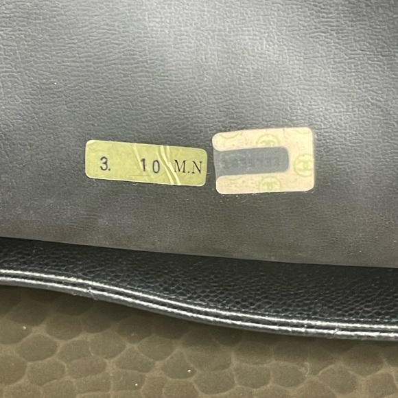 Chanel medallion caviar v stitch chevron tote - Picture 12 of 12